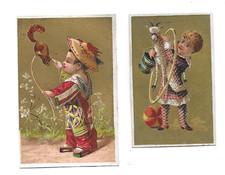 2 Chromos  anciens  pub. fond or  jeux  d' enfants au cerceau  écureuil H 11 cms