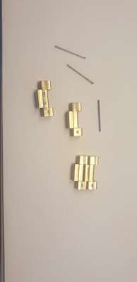 4 Maschen für Diesel Herrenuhr Only The Brave 10 Bar Farbe Gold und die...