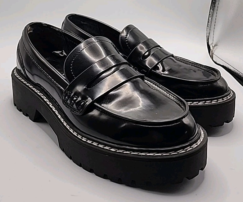 SAOLA Scarpe mocassino Calvin Klein donna 5M nero Suzie suola 2 strappi tacco ottime condizioni