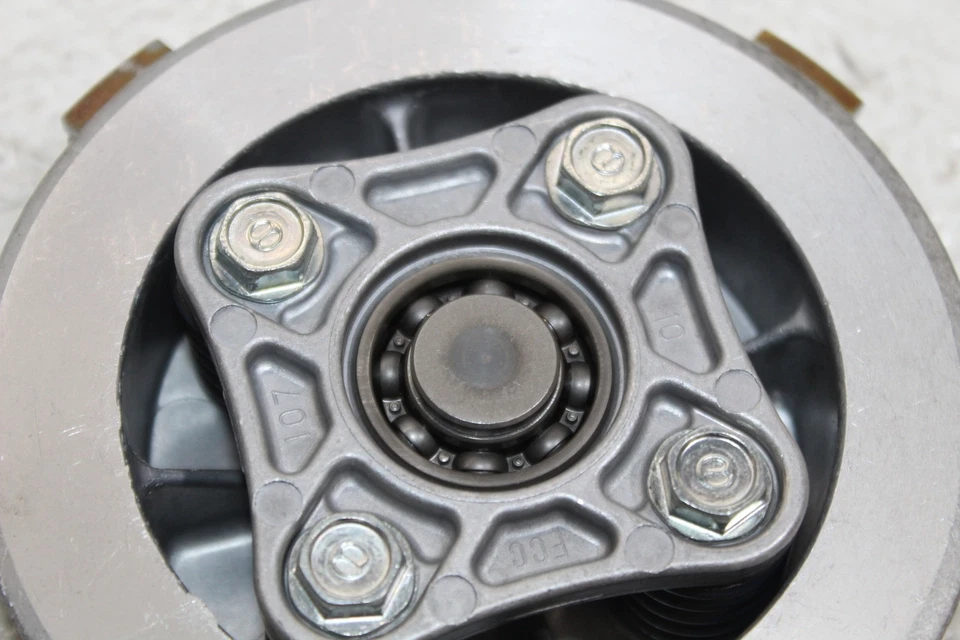 04-13 HONDA CRF100F EMBRAGUE COMPLETO CON PLACAS CUBO CESTA Foto 3 de 4