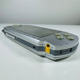 Sony PSP-1000 Handheld Console (Silver) 32GB & Charger - USA Seller