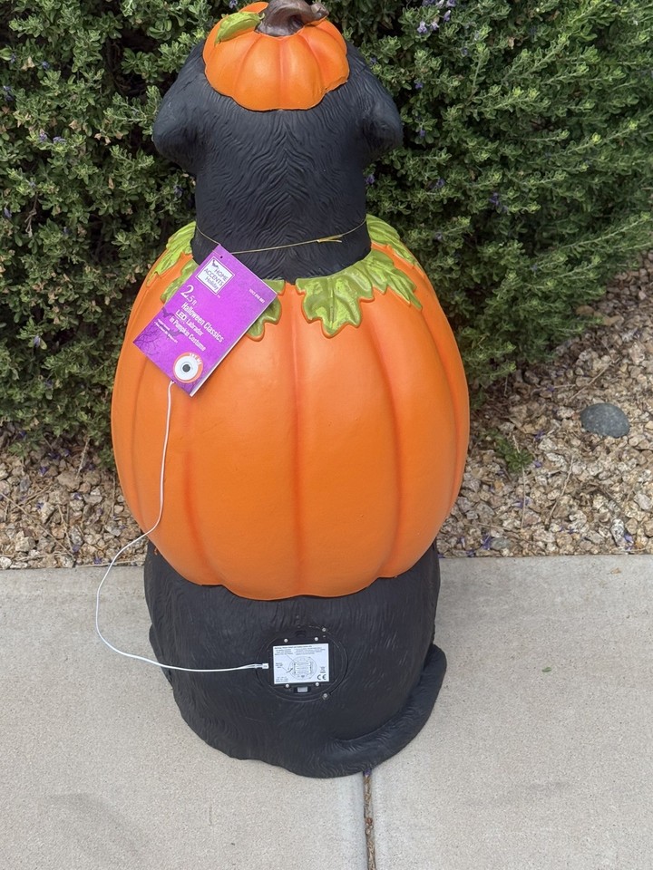 2025 Home Depot 2.5 Ft Labrador Halloween Dog Blow Mold Ghost LED | eBay