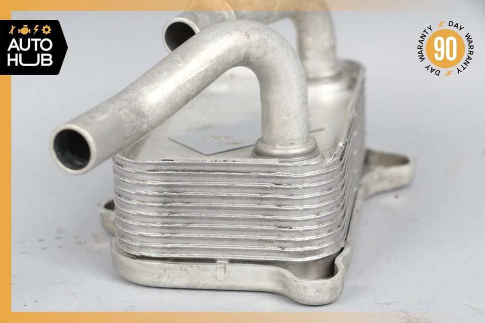 Enfriador carcasa filtro aceite motor Mercedes W219 CLS500 S500 ML350 CLK55 AMG fabricante de equipos originales Foto 3 de 4