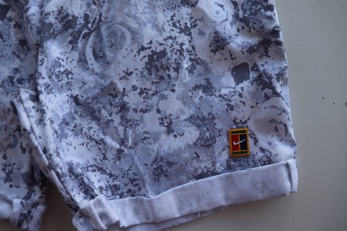 NIKE COURT HERITAGE TENNIS FLORAL PRINT DRI FIT SHORTS WHITE DA4374-100 MEN XS - Imagen 6 de 12