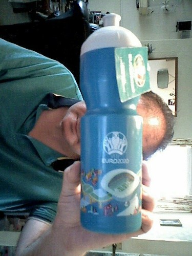 EURO 2020 WATER BOTTLE FOOTBALL BIRTHDAY CHRISTMAS SPORT HYDRATION - 第 1/1 張圖片