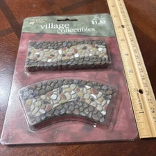 Holiday Time VILLAGE COLLECTIBLES Figure Christmas Set Dept 18 Lemax Style K1293