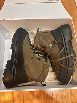 Canada Goose Journey Hiking Snow Boots Olive Men s Size 11 New