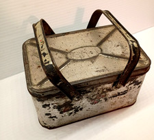 1920's  1930's Metal Package Corp Double Handled Tin Lunch Box Pail Picnic Tin