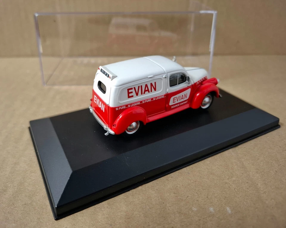 Vetrina Panhard Dyna X Commerciale 1/43 Eligor Box - Immagine 2 di 3