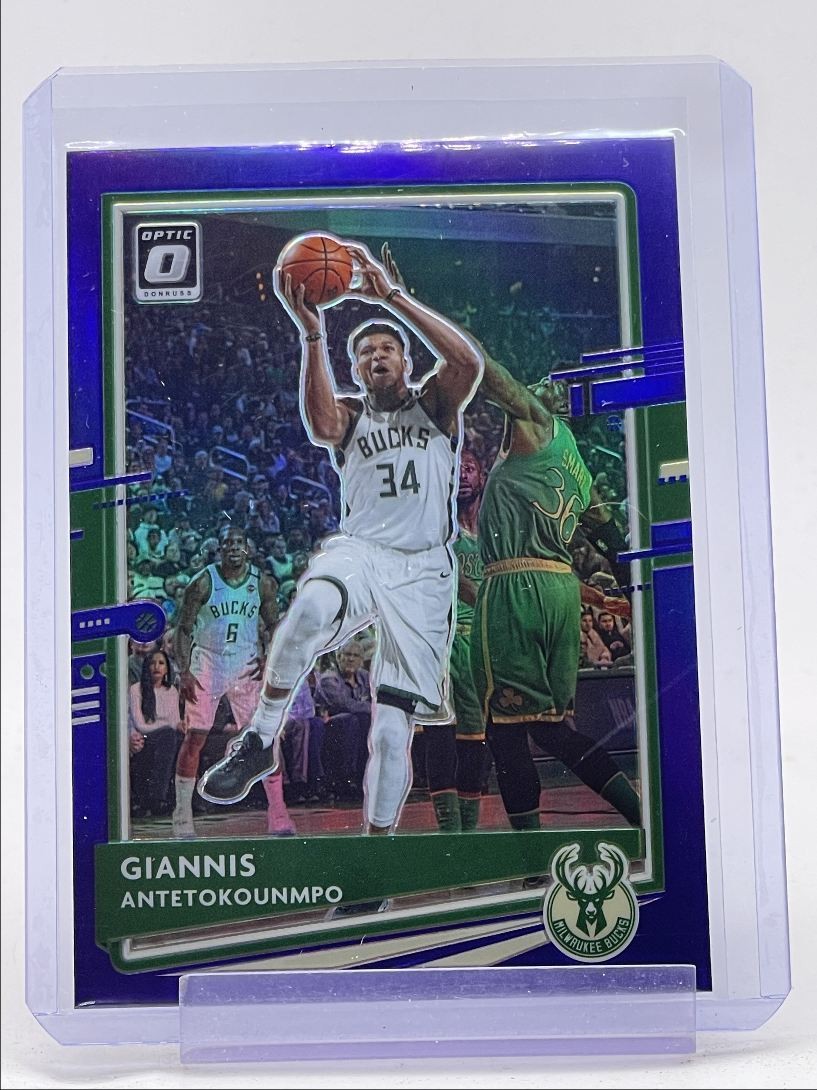 GIANNIS ANTETOKOUNMPO 2020-21 DONRUSS OPTIC PURPLE PRIZM BUCKS #29 Q4094