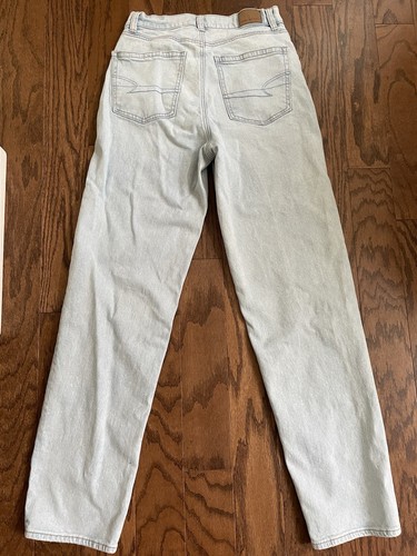 American Eagle Women’s High Rise Baggy Straight Leg Light Wash Jeans Denim 28 - Picture 6 of 9