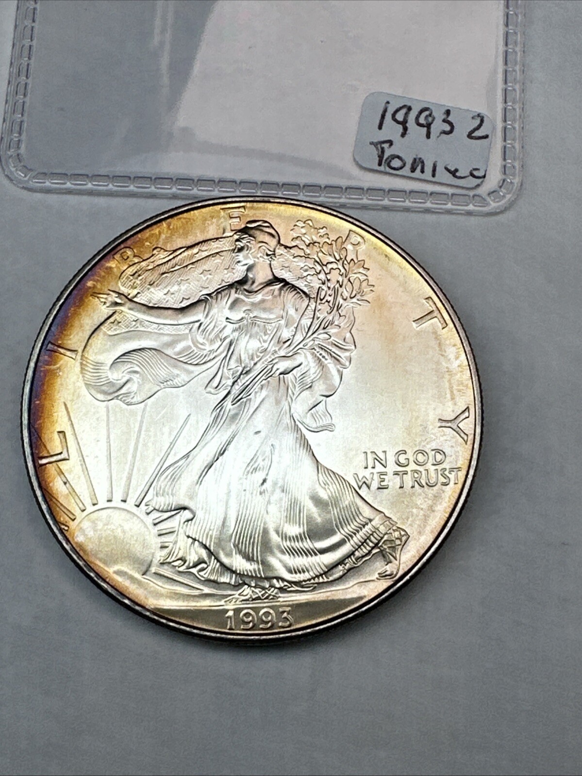 1993 American Silver Eagle! $1 1oz 0.999 Fine Silver.Cool Toning! Uncirculated