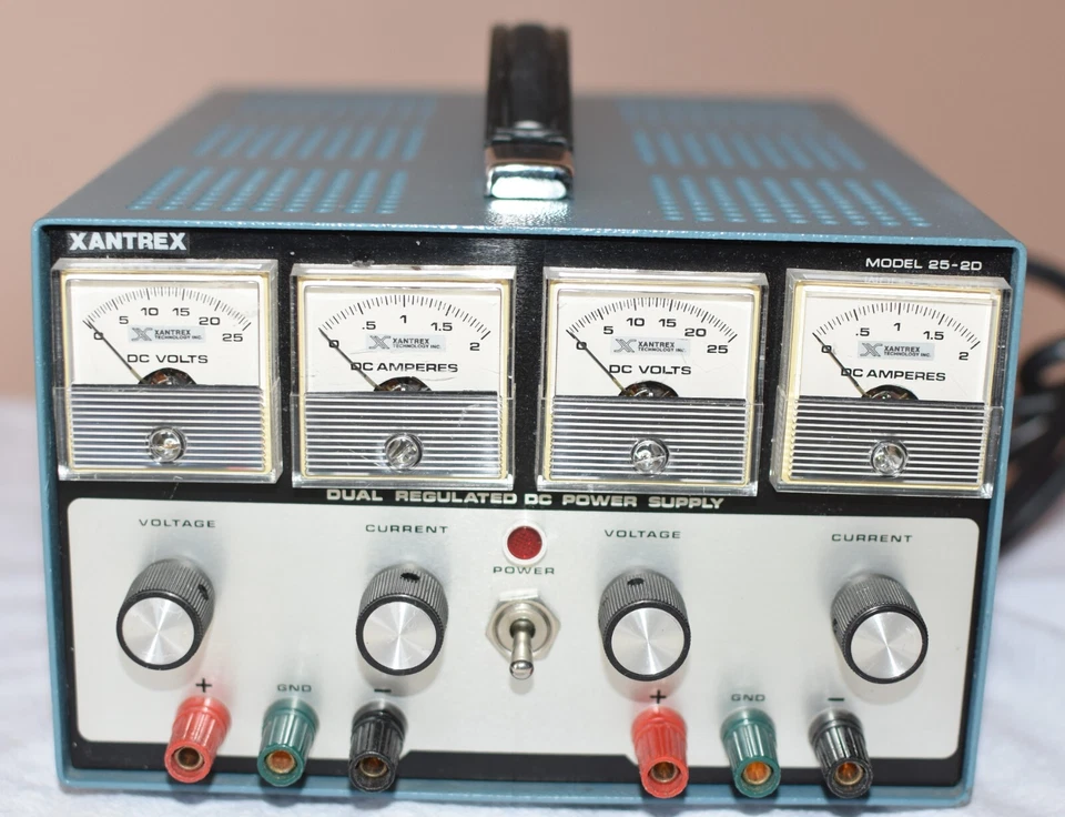 XANTREX/ANATEK 25-2D DUAL OUTPUT LABORATORY DC POWER SUPPLY, 2 X 0-25 V, 0-2 Amp - Image 2 of 4