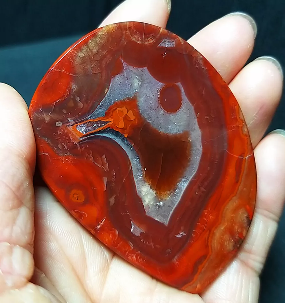 Red agate stone discount