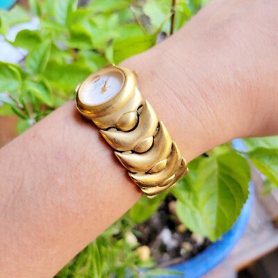 Classic Anne Klein Classic Gold Womens Womans Chunky Round 