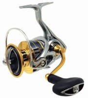 Daiwa 18 Freams LT-5000D-CXH Spinnrolle