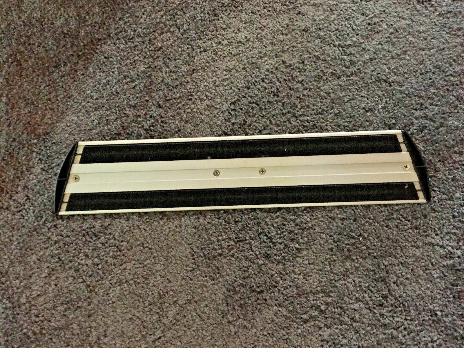 Lot Of 3 Rubbermaid Q560 Commercial Hygen 17" Quick Connect Frame/Wet