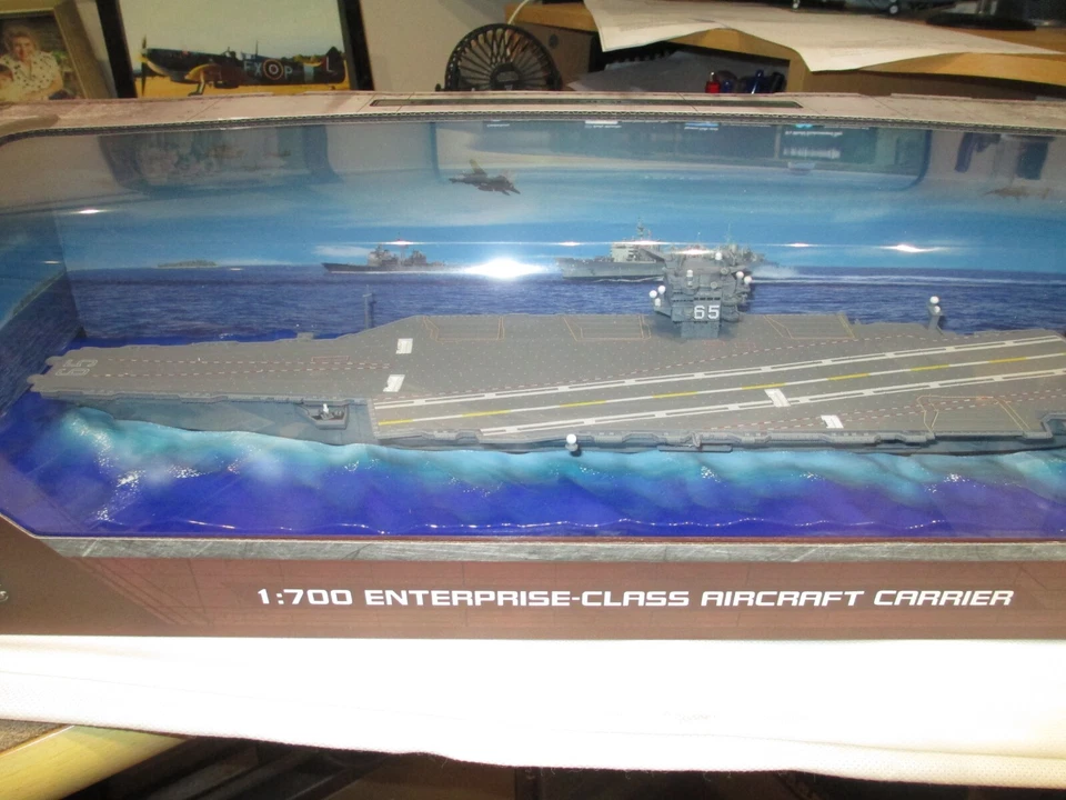 FORCES OF VALOR 1:700 USS ENTERPRISE CVN65 USN WATERLINE
