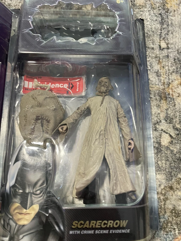 MATTEL DARK KNIGHT Trilogy Lot: Fear Toxin Batman, Jokerx2, And Scarecrow Other - Image 4 of 4