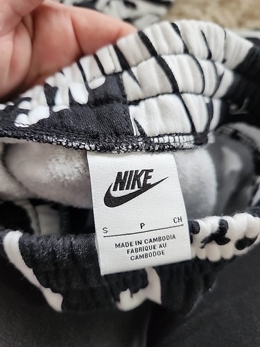 Nike Youth Sweatpants Lot Bundle Of 3 Size Small Blue, Black , Black, and White - Picture 11 of 16