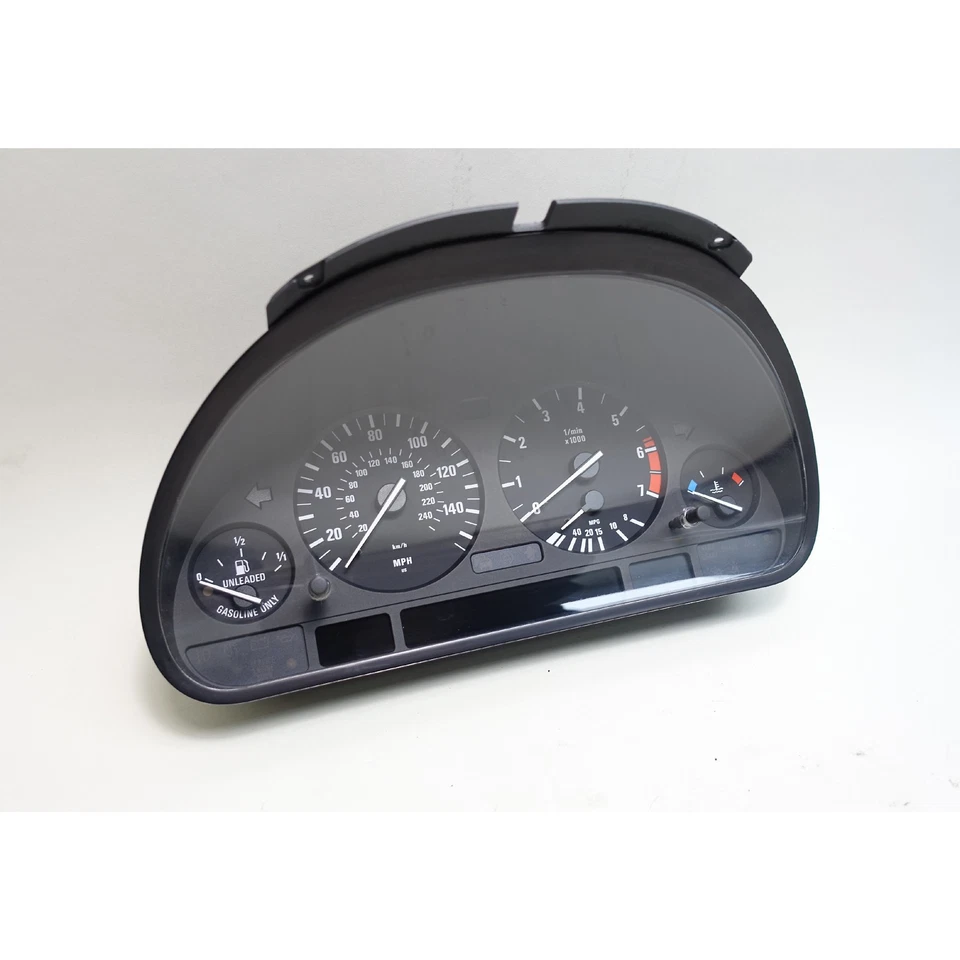 Cuadro de instrumentos velocímetro velocímetro BMW E39 540i M62TU V8 1997-1999 1997-1999 dañado Foto 2 de 4