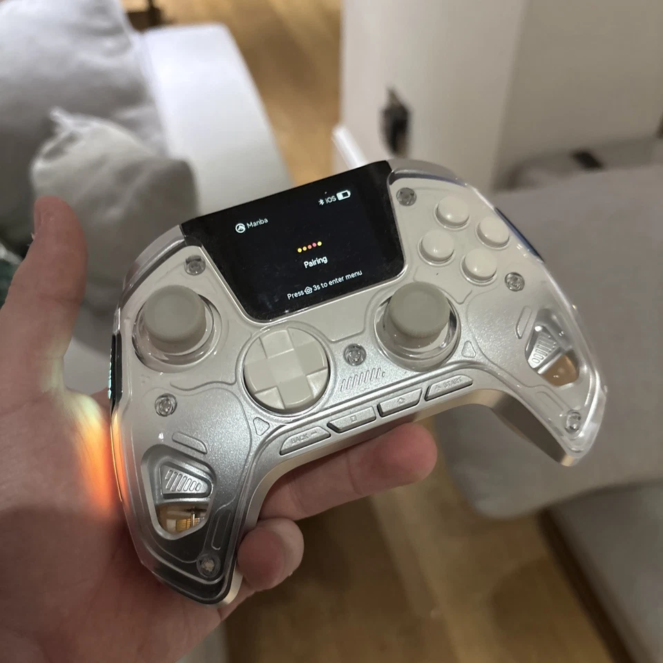 Mamba One V2 Wireless Gaming Controller for iOS/Android/Switch/PC (Black) - Image 3 of 4