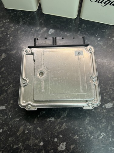 VAUXHALL ASTRA J 1.3 CDTi A13DTE ENGINE ECU CONTROL MODULE 55583654 KVT33 - Picture 4 of 4