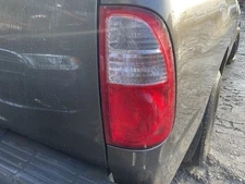 Passenger Tail Light Crew Cab Without Stepside Fits 05-06 TUNDRA 4431188