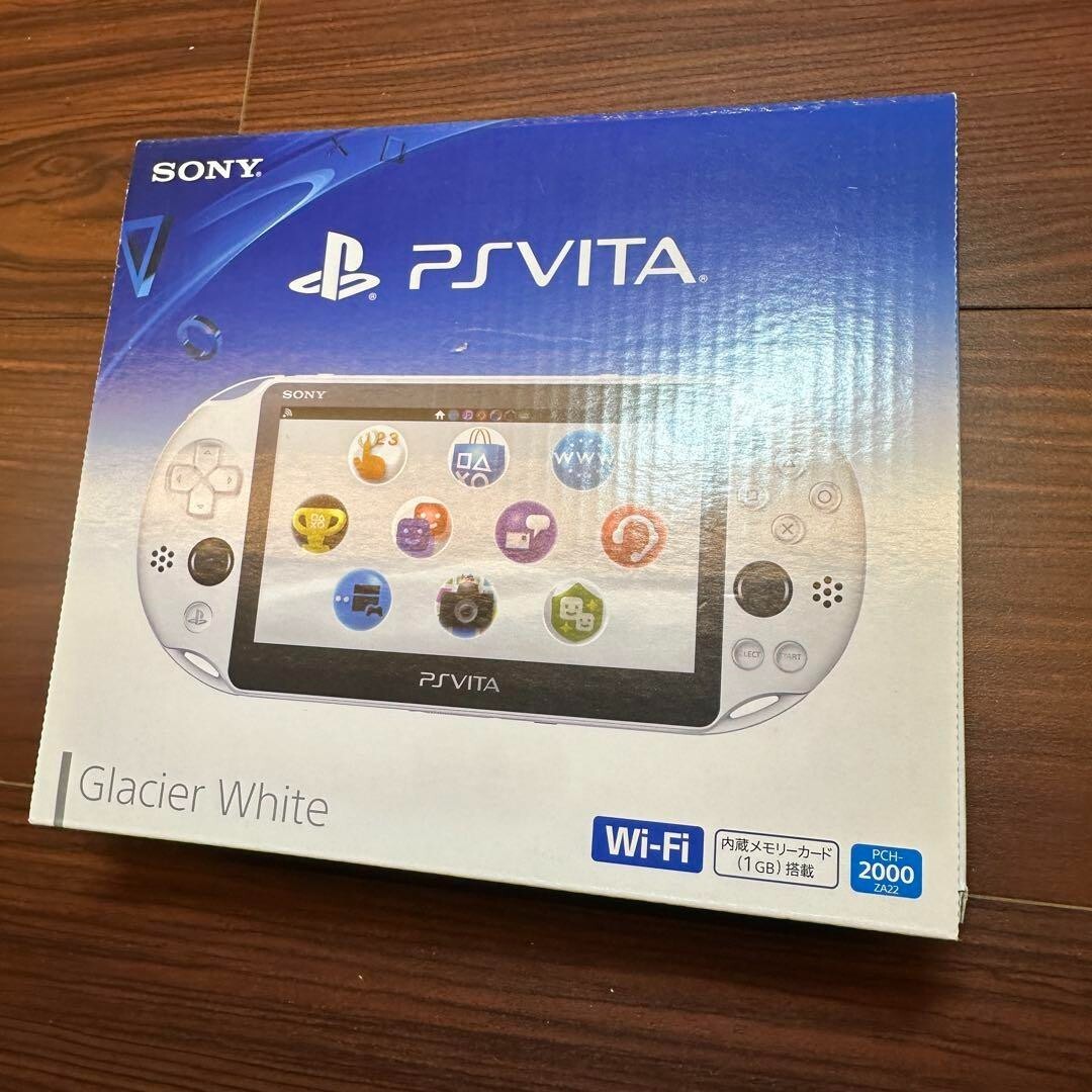 PS Vita 2000 Glacier White メモリーカード付（Sony PS Vita Pch-2000 
