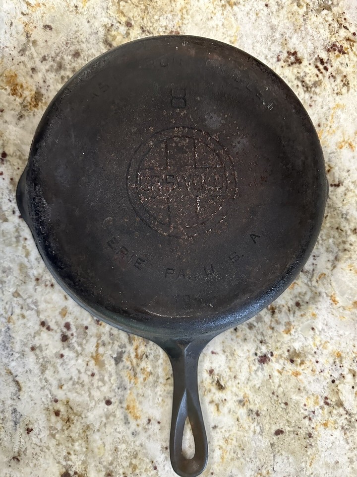 Griswold Cast Iron 8 Pan Skillet Erie PA USA 704 eBay