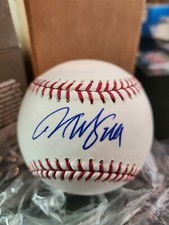 Vance Worley Phillies Pirates Twins Signed Baseball MLB Authentic Autograph 