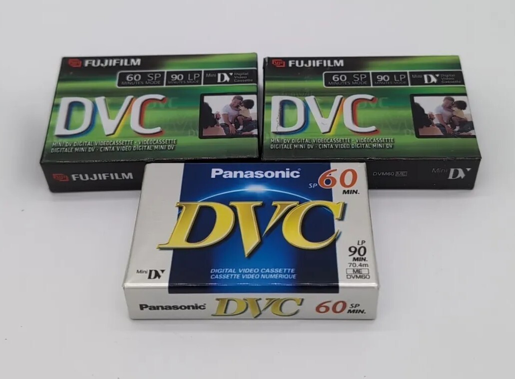 2 Fuji Fujifilm DVC60 60 Minute 1 Panasonic DVC Mini DV Digital Video