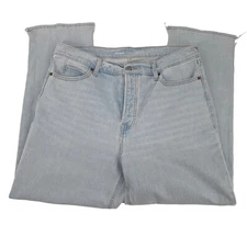 Old Navy Women’s 14 Extra High-Waisted Button-Fly Sky-Hi Straight Cut-Off Jeans