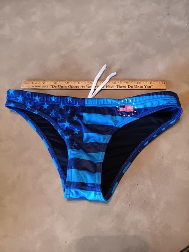 Speedo Diving Swim Brief, Turbo, USA, Mens/Boys Size Small.