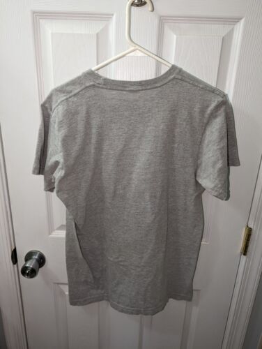 Naruto Shippuden Itachi Uchiha Men’s T Shirt Grey Graphic Tee - Size Medium - Picture 3 of 5