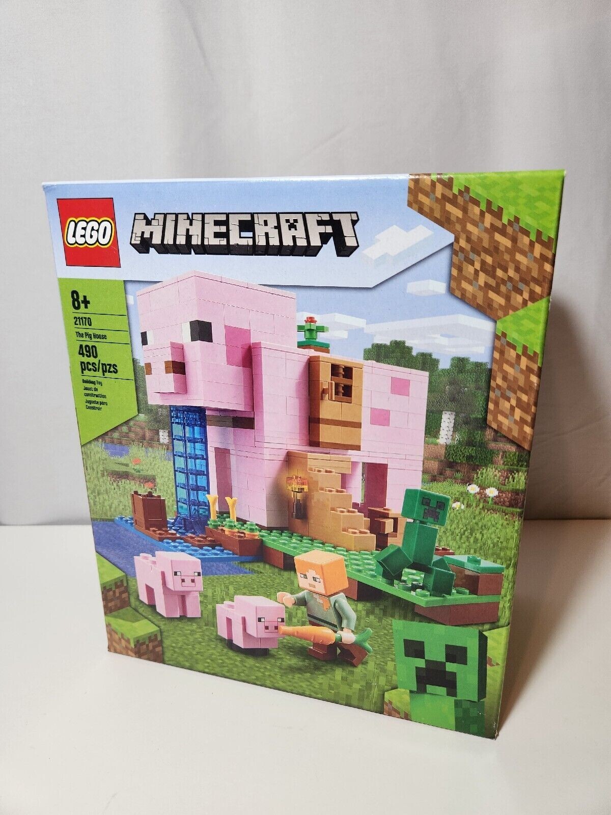 LEGO Minecraft: The Pig House (21170) Building Kit 490 Pcs