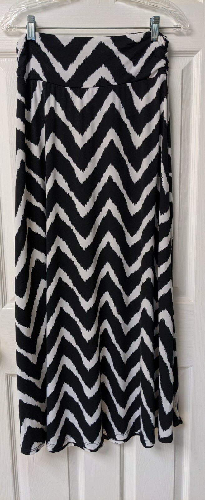 Signature Studio Maxi Skirt Zig Zag Design Black Whit… Gem