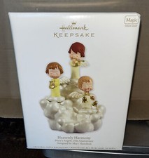 2012 Hallmark HEAVENLY HARMONY Tabletop Display MARY'S ANGELS Musical