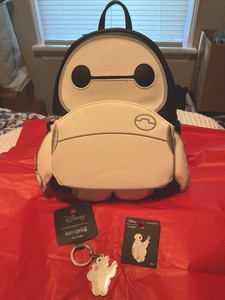 loungefly baymax backpack