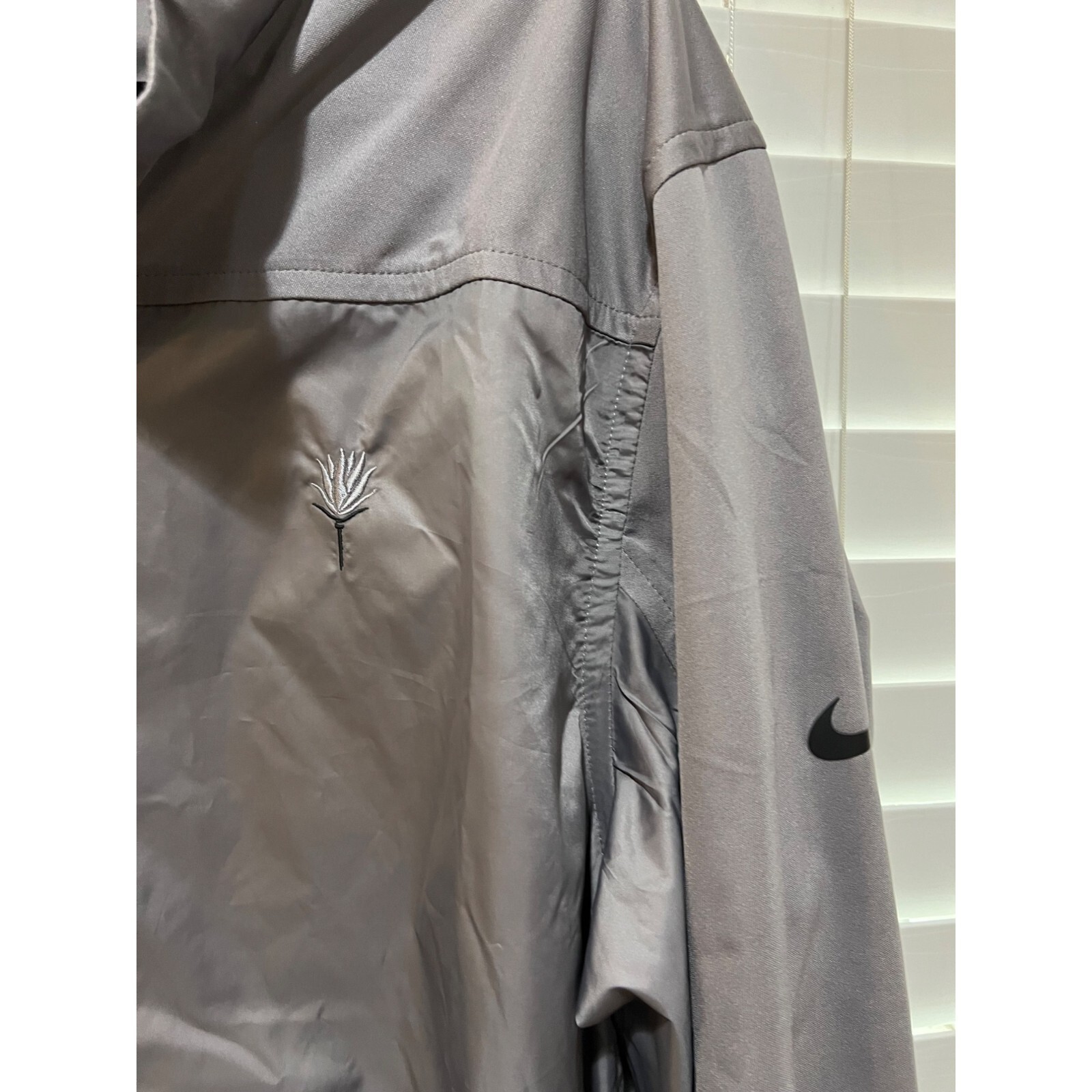Nike Shield Golf Wind Jacket - Size L - image 3