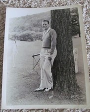 ORIGINAL B & W PHOTO OF JIMMY THOMSON PHOTO STUDIO PRINTED LOWER RIGHT