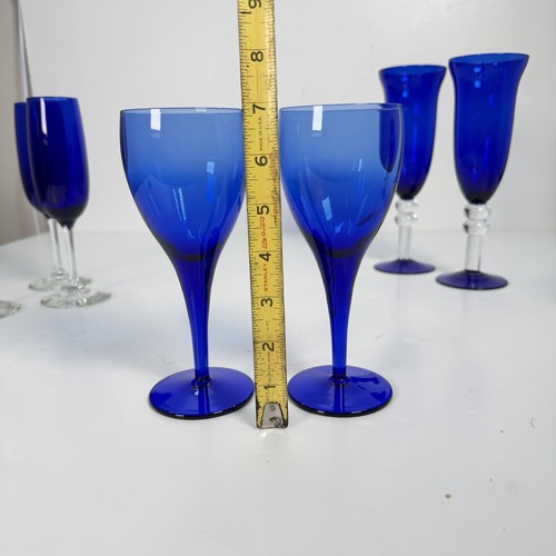 Vintage kobaltblaue Gläser - 8 Stück (4 Stile) - Wein Champagner Flöten - unbeschriftet - Bild 7 von 22