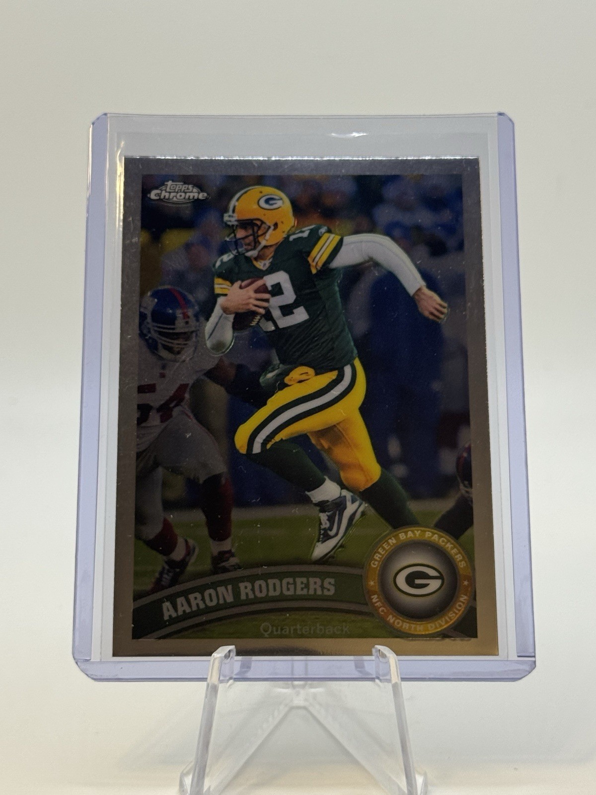 2011 Topps Chrome Football Card Aaron Rodgers #100 Green Bay Packers