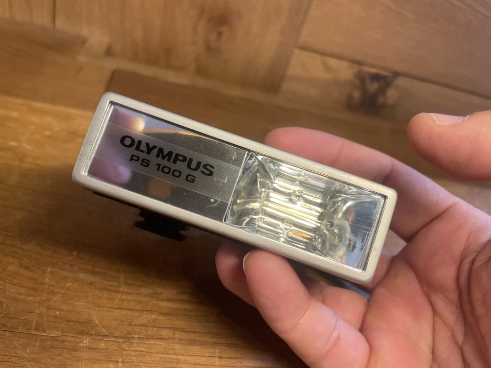 *Raro: casi como nuevo* Flash de xenón Olympus PS 100 G para Olympus 35DC de Japón Foto 2 de 4