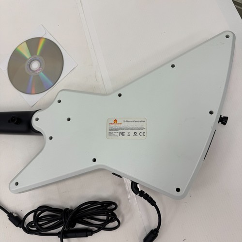 RedOctane X-Plorer White Gibson Guitar Hero USB Controller XBox 360 + GH3 Game - Picture 10 of 13