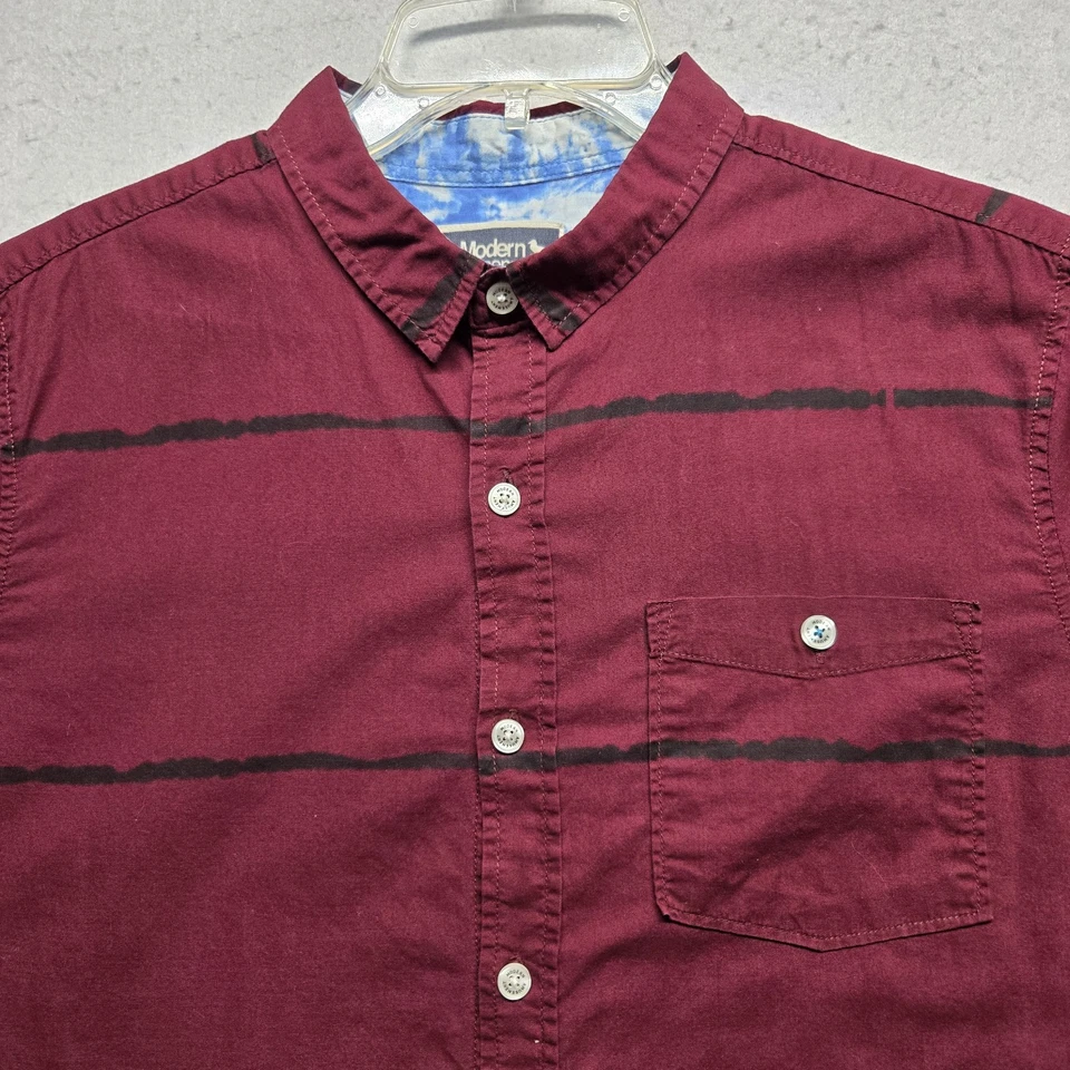 modern Amusement button up shirt men's size L - Image 2 of 4