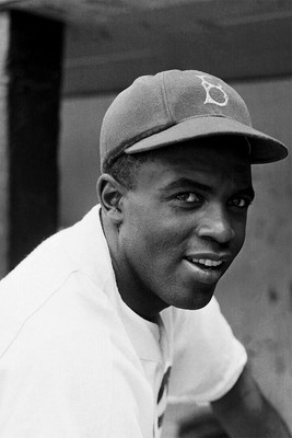618418 Jackie Robinson Smiling Famous Athlete Wall Print Poster