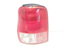 Feu arrière Kia CARNIVAL