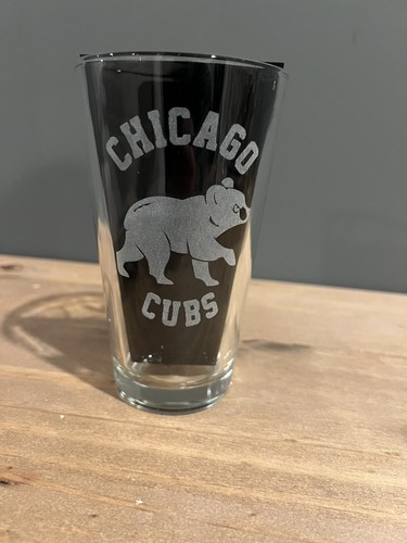 Chicago Cubs Set "W Flagge" doppelseitig geätzt Pint Glas und Untersetzer - Handarbeit - Bild 5 von 7