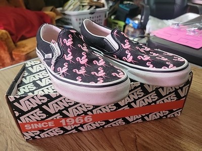 Vans Pink Flamingo Slip On Skating Shoes Sneakers Black Men's 7 Women s 5.5